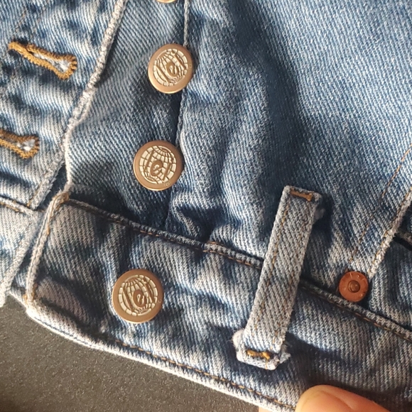 Women's blue jeans. - Picture 4 of 5